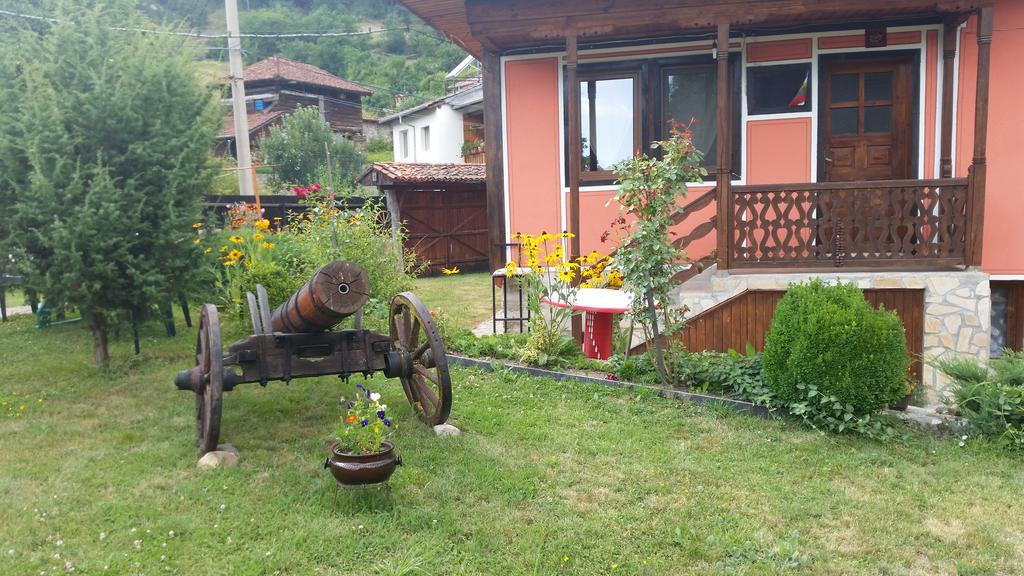 Mechta Guest House Koprivshtitsa Exterior foto