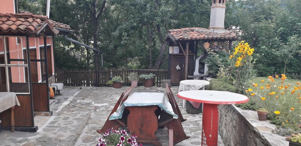 Mechta Guest House Koprivshtitsa Exterior foto